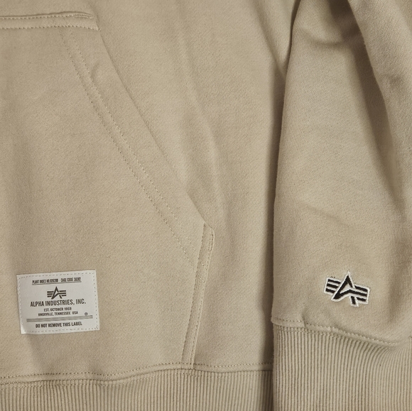 ALPHA INDUSTRIES ESSENTIAL PATCH HOODIE - Picture 3 of 8